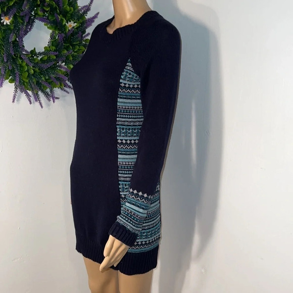 Between you and me,XS, mini, Long sleeve crewneck sweater dress, w/accent patrn - Picture 2 of 6